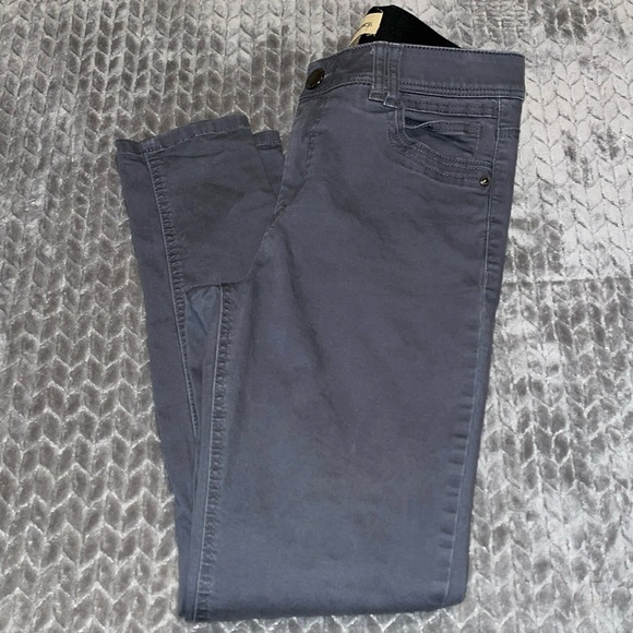 Democracy Denim - Democracy “Ab” technology Jeans.  Size 8.‎ Skinny Jeans.